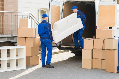 Professional moving help for flats and homes in Northolt