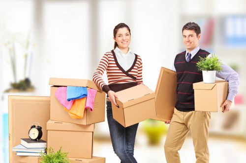 Van transport for furniture and boxes in Northolt
